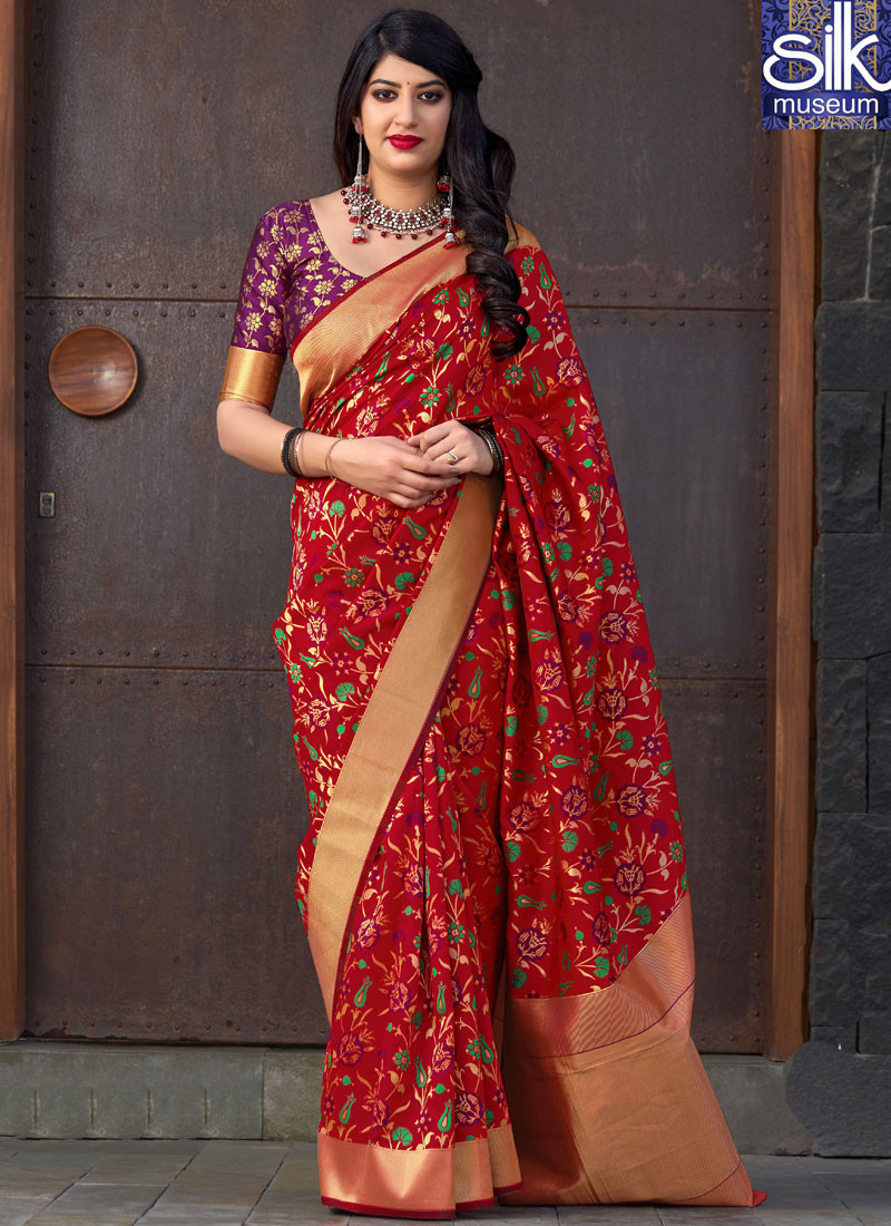 14023 Eye Catchy Red Color Banarasi Silk Designer Party Wear Traditional Saree