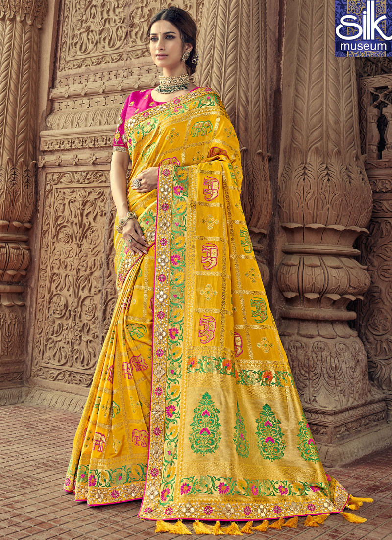 14045 Eye Catchy Yellow Color Silk Fabric New Designer Traditional Wear Saree