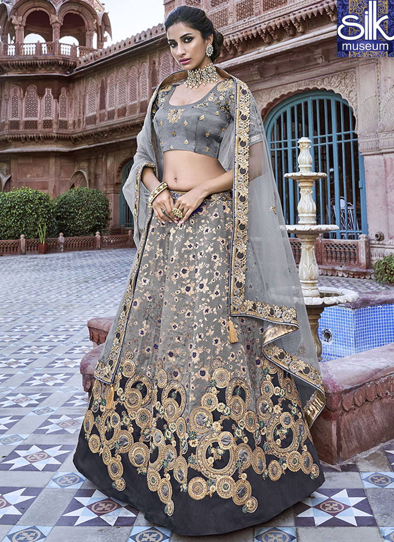 14052 Delightful Grey Color Banarasi Silk Designer Wedding Wear Lehenga Choli