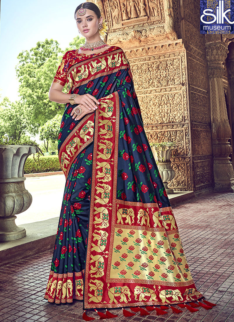 14078 Delightful Blue Color Silk Fabric Designer Wedding Wear Traditional Saree