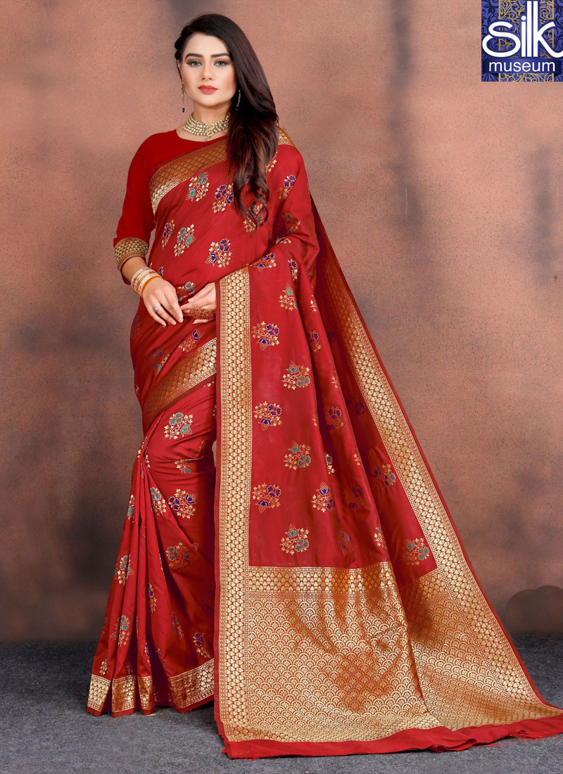 14550 Divine Red Color Silk New Designer Traditional Party Wear Saree