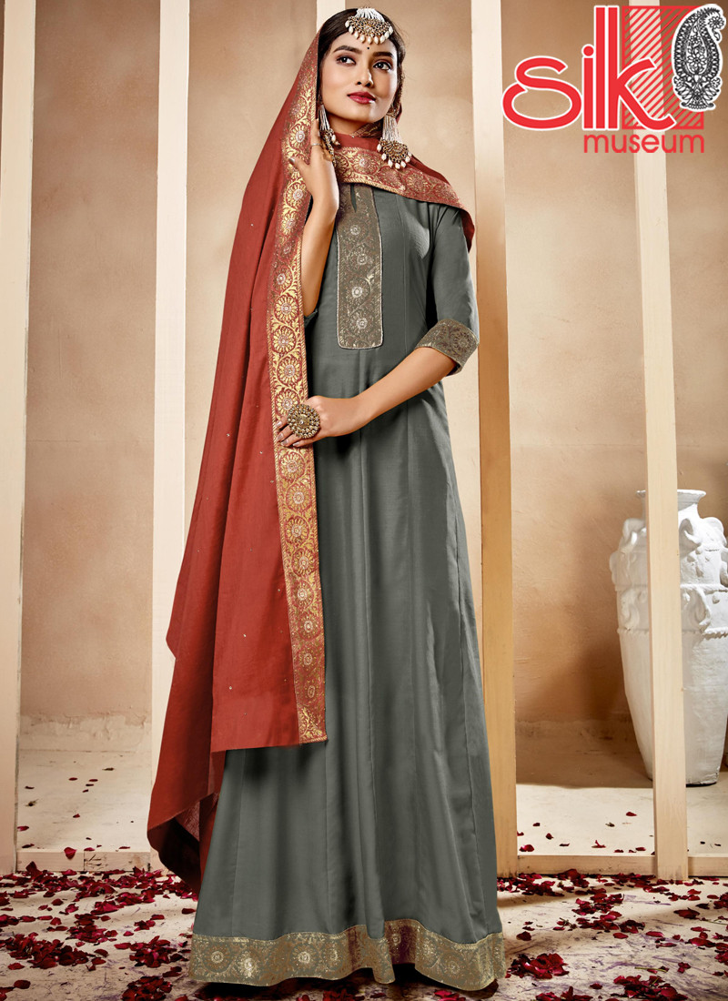 14807 Grey Heavy Masleen with Dola Jacquard Lace & Handwork