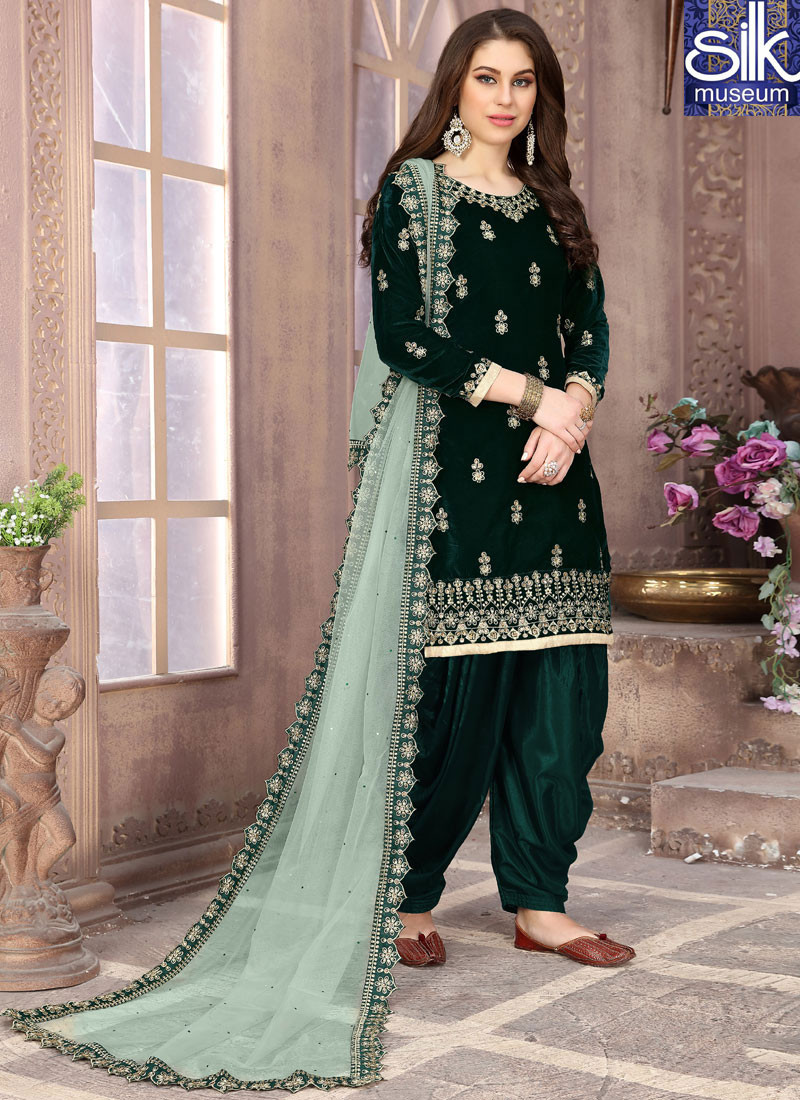 Alluring Green Color Velvet Fabric New Designer Party Wear Punjabi Suit