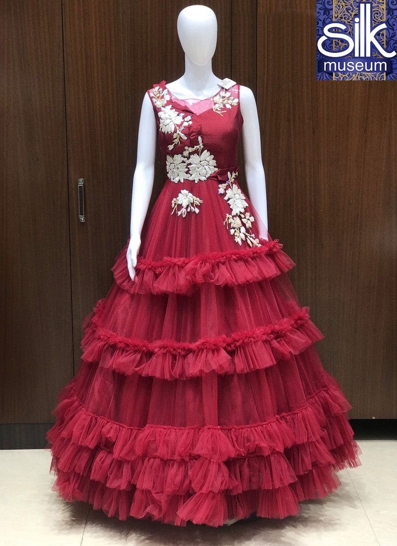 Fluffy Red Color Wedding Evening Gown